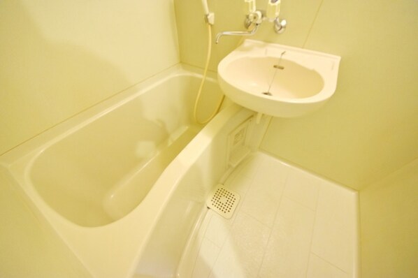 ミクニハイツ1の物件内観写真